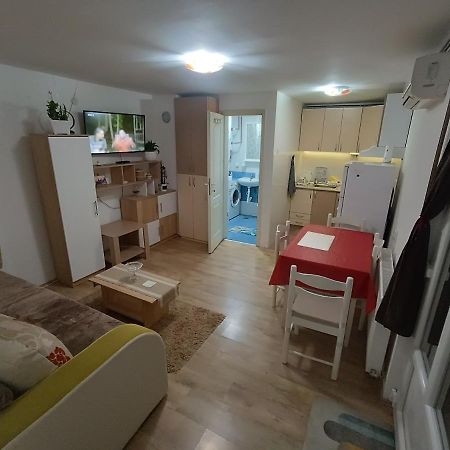 M&V House Leilighet Novi Sad Eksteriør bilde