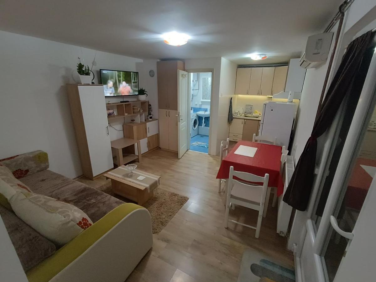 M&V House Leilighet Novi Sad Eksteriør bilde